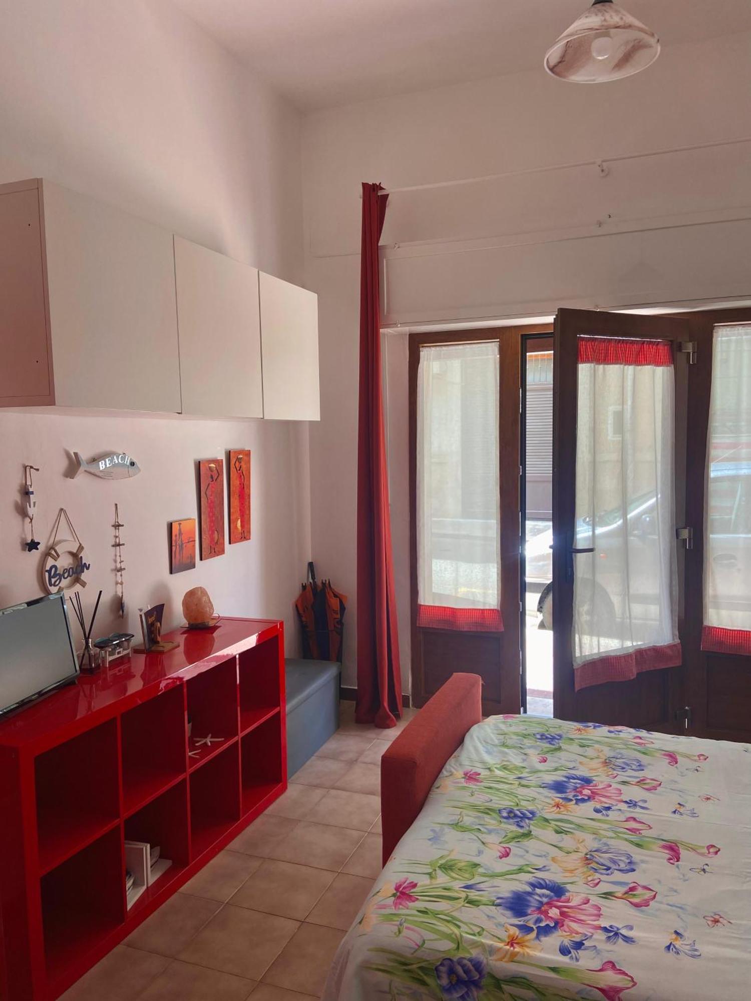 Albachiara Apartment โจวีนัซโซ ภายนอก รูปภาพ
