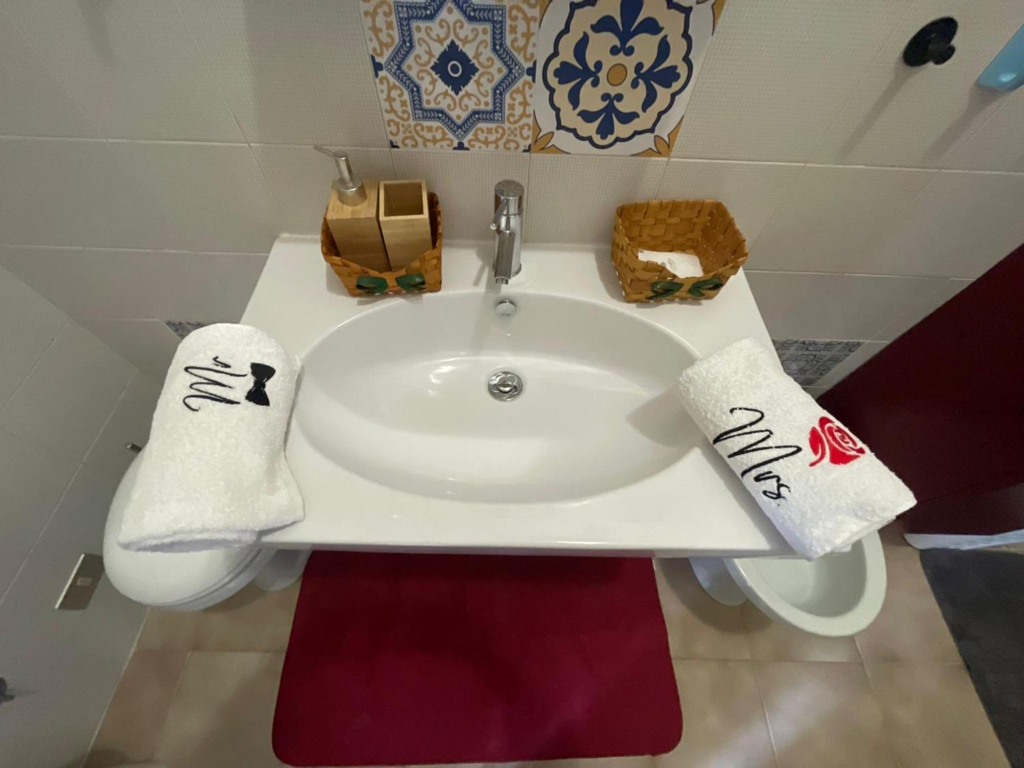 Albachiara Apartment โจวีนัซโซ ภายนอก รูปภาพ