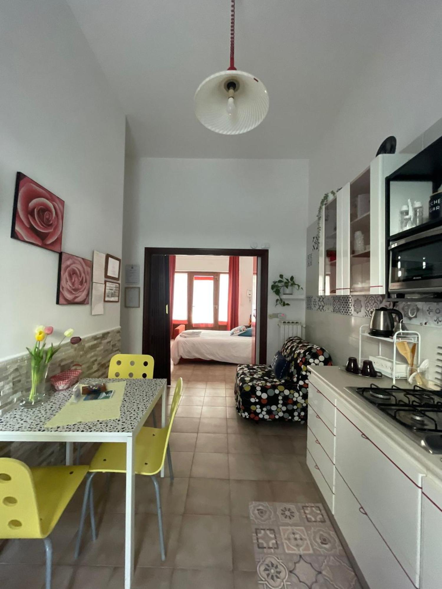 Albachiara Apartment โจวีนัซโซ ภายนอก รูปภาพ